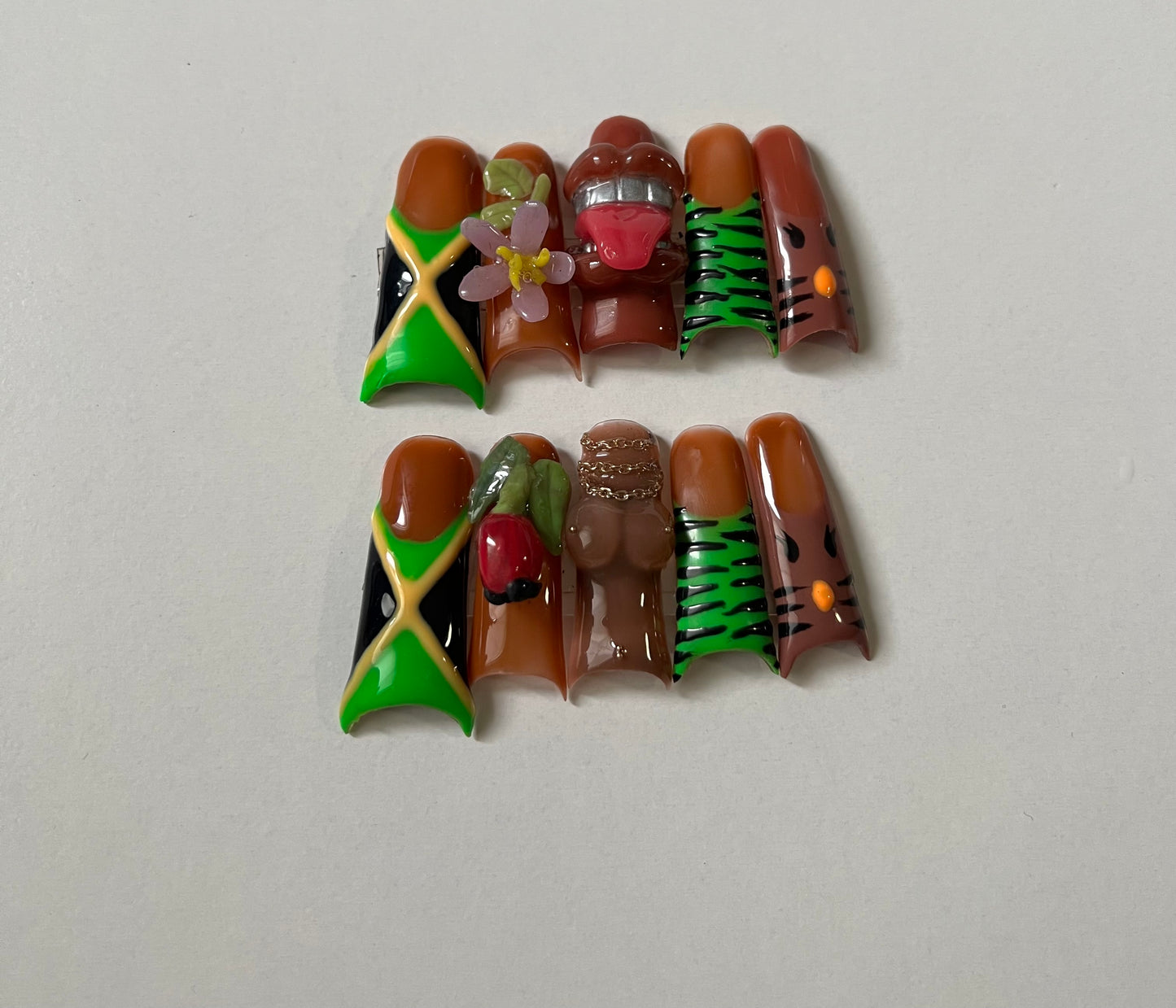 Tropical Temptations 🇯🇲🤪